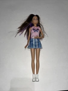 Mattel Barbie bambola SKIPPER BABYSITTERS INC capelli castani viola - Foto 1 di 5