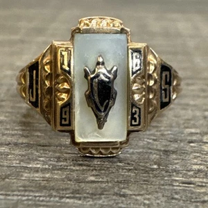 Vtg Jostens 10K Yellow Gold 1963 C J S Woman’s High School Class Ring Sz 5.25 - Picture 1 of 8