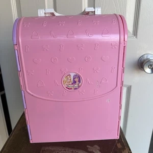 Mattel's Barbie Folding House Travel and Go Case 2010 Box85 - Picture 1 of 5