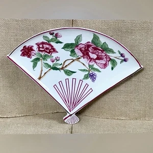 Vintage Plumrose Ceramic Fan Dish Hand Painted Floral Cottagecore Victorian - Picture 1 of 5