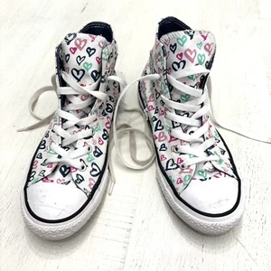 Converse Chuck Taylor All Star Juniors Size 4 Multicolor Hearts White Sneakers - Picture 1 of 14