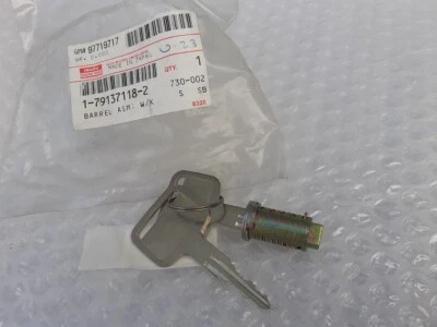 Lock Barrel and Key Steering for Isuzu Bus Truck 1791371182 OEM - Image 1 of 2