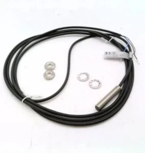 Bernstein Proximity Switch KIB-M08PS/1.5-KL2 Senso-Plus Inductive - Picture 1 of 3