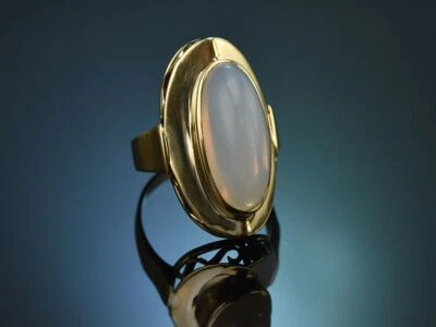 GROSSER VINTAGE RING MIT MONDSTEIN CABOCHON AUS GELB GOLD 585 MÜNCHEN UM 1955 - Bild 1 von 4