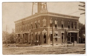 BANK BLOCK BUILDING AUGUSTA WISCONSIN RPPC POSTCARD 1915 - Picture 1 of 2