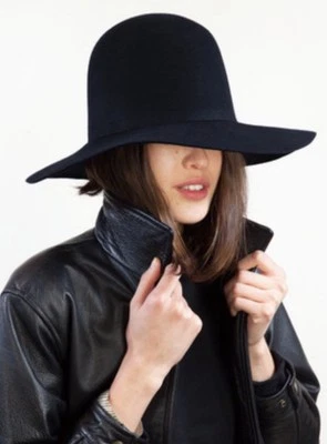 $245 CLYDE NYC Short Brim 100% Wool Felt Dome Hat Black Fits 7.5” - Image 1 of 4