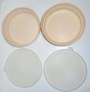 2 Vintage Tupperware Cereal Soup Bowls Pastel With 2 Lids Made in USA - Picture 1 of 9