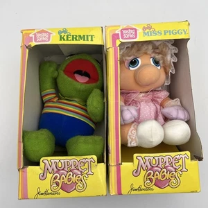 Peluche vintage Hasbro Soft 1985 Muppet Babies Kermit & Miss Piggy 12" in scatola - Foto 1 di 8