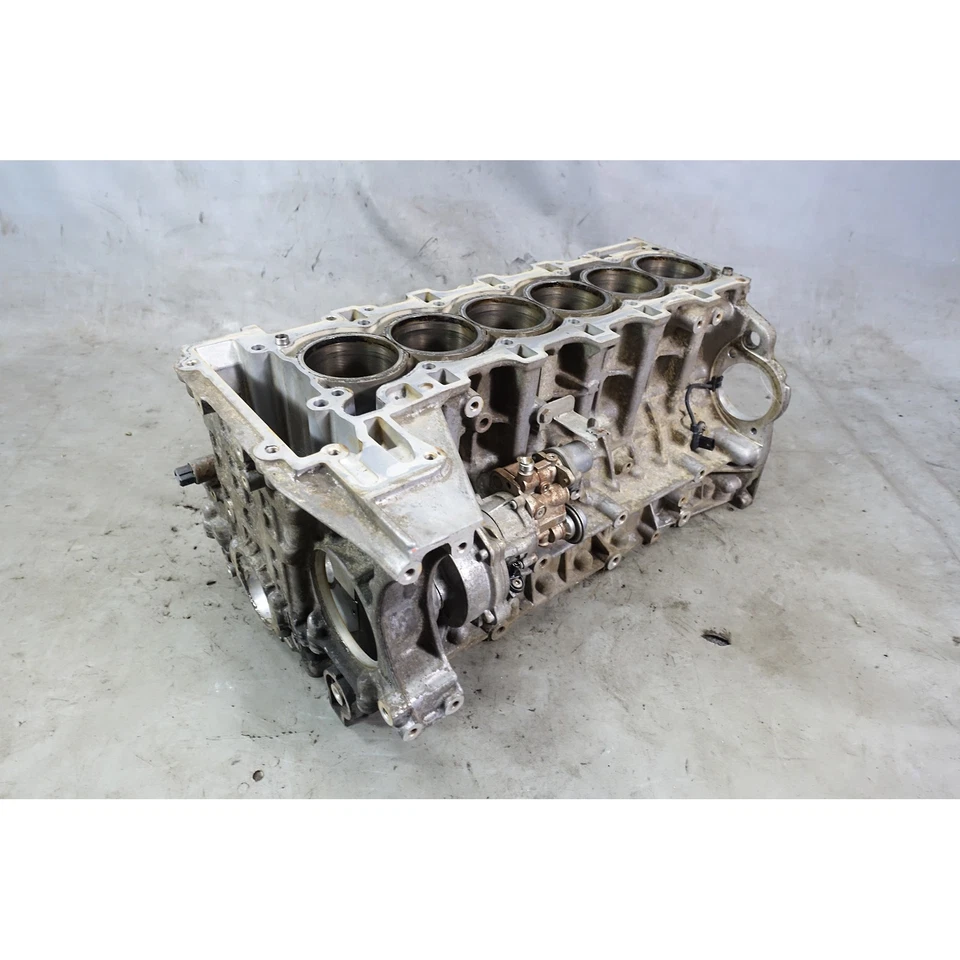 2011-2012 BMW N55 6-Cyl Twin-Scroll Turbo 3.0L Engine Cylinder Block Bare - Image 1 of 4