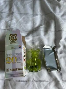 Jellybean - Bearbrick serie 42 de MedicomToys - Imagen 1 de 1
