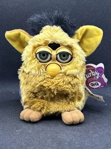 HASBRO Gig TIGER FURBY BABIES giallo marrone 1999 VINTAGE Fondi Magazzino - Picture 1 of 7