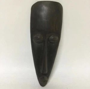 Holz geschnitzte afrikanische Wandmaske signiert T. Airen - Bild 1 von 5