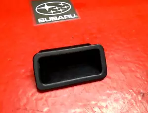02-07 SUBARU IMPREZA ESCOTILLA TRASERA TAPA MALETERO TIRADOR NEGRO OEM vagón - Imagen 1 de 4