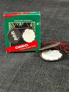VTG 1986 Hallmark Keepsake Santa Oreo Cookie Christmas Ornament Nabisco Cookie - Picture 1 of 3