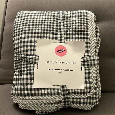 Tommy Hilfiger Modern Check King Quilt W/ Shams Comforter-Bedspread. NEW - Image 1 of 4