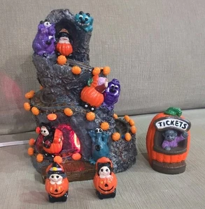 Rare Accents Unlimited Wee Crafts Halloween Monster Midway HTF - Picture 1 of 15