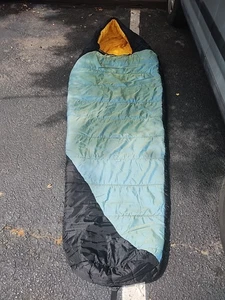 Vintage Eddie Bauer Mummy Sleeping Bag 33 X 90 Light Turquoise Yellow Black  - Picture 1 of 12
