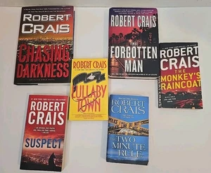 Robert Crais 6 Lot Mystery Thriller Paperback Novels w/Lullaby Town & Suspect - Picture 1 of 8