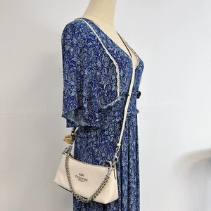 Coach CL407 Charlotte Schultertasche IN CHALK - Bild 1 von 7