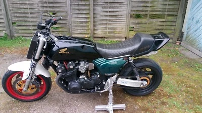 Verkaufe Motorrad Honda Bol d’Or CB 900 F Baujahr 1979 - Bild 1 von 4