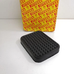 COPRIPEDALE FRENO FRIZIONE FIAT IVECO 684N PIRELLI 7733 PER 4640008 - Picture 1 of 7