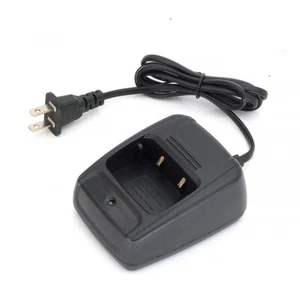 Do radia litowo-jonowego Baofeng BF- 888S Walkie-Talkie ładowarka akumulatorów litowo-jonowych AC 100-240V - Zdjęcie 1 z 9