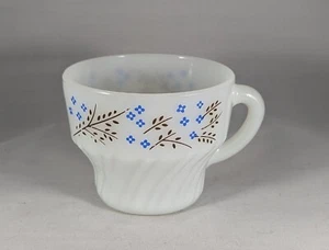 Vintage Dynaware Pyr-O-Rey Milkglass Vitrocrisa Termocrisa Blue Floral Cup Mug - Picture 1 of 10