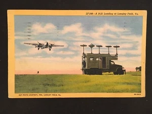 c1948 A B-25 Landing At Langley Field, Va. Vintage Postcard - Foto 1 di 2