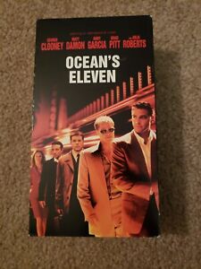 Ocean's Eleven (VHS 2002) George Clooney Matt Damon Andy Garcia Brad Pitt