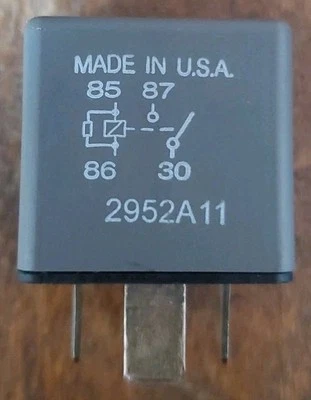Ford multi-purpose 4 pin relay O101K 5C3T-14B192-AA OEM - Image 1 of 4