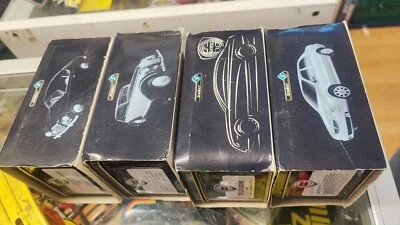 Juego de 4 coches Soledo Lancia escala 1:43 con latas metálicas NUEVO EN CAJA Foto 1 de 4