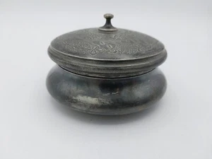 Engraved Trinket Box Edwardian Antique HOMAN Mfg Quadruple Silver Plated Vanity - Bild 1 von 14