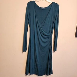 Vestido Prana Nadia Medio Verde azulado Manga Larga Imitación Envoltura Cuello en V - Imagen 1 de 11