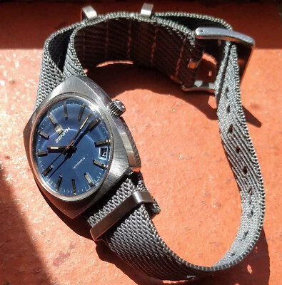 Reloj Zenith automático vintage de 1975 - todo original, funciona perfectamente - Imagen 1 de 4