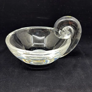 Vintage Steuben Signed Heavy Crystal Glass Bowl Snail Swirl Handle 5.25” - Picture 1 of 4