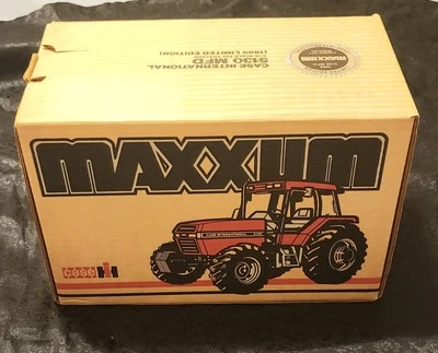RARO!  ERTL 1/16 ESTUCHE INTERNATIONAL 5130 MAXXUM KANSAS CITY DISTRIBUIDOR TRACTOR PROMOCIONAL Foto 1 de 4