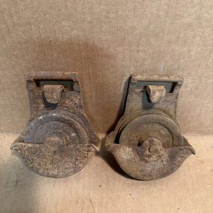 Juego de 2 pares de rodillos antiguos vintage para puerta de granero de metal Myers - Imagen 1 de 9