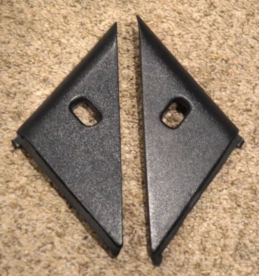 1991 1992 TOYOTA COROLLA MIRROR COVERS PANELS OEM 1 BAD TAB Foto 1 de 4