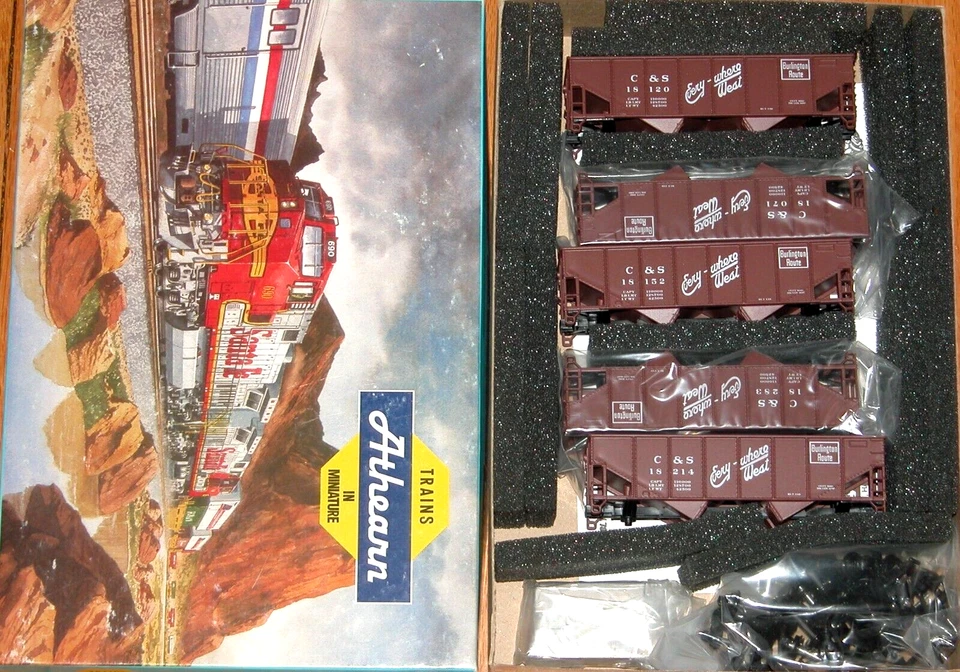 HO ATHEARN 5647 34' RIBBED HOPPER KIT 5-PACK BURLINGTON CB&Q - Image 1 of 1
