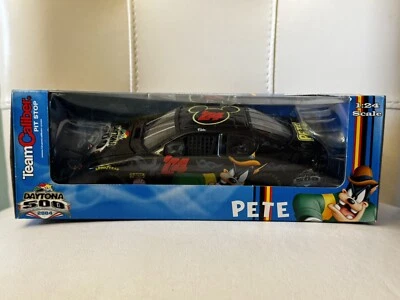 2004 Daytona 500 Disney Pete Monte Carlo 1/24 Team Caliber Diecast - Image 1 of 4