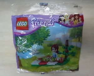 LEGO Friends 30108 Summer Picnic Mia poly bag from 2013 - Picture 1 of 2
