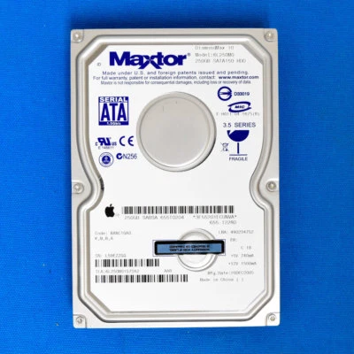Apple Maxtor 250GB 6L250M0, 655-1228D DimondMax-10 7200 RPM 8MB Cache SATA 1.5Gb - Image 1 of 4
