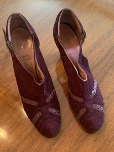 Rare Antique Pair Burgundy Shoes Circa 1940’s-50's - Picture 1 of 10
