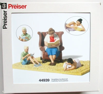 NEW 2025 ! Preiser G 1:22.5 scale READING FEVER w/ Mother & Two Kids # 44939 - Image 1 of 2