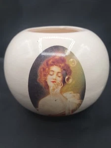 Victorian trading co round portrait Crazed vase. See Pics - Picture 1 of 4