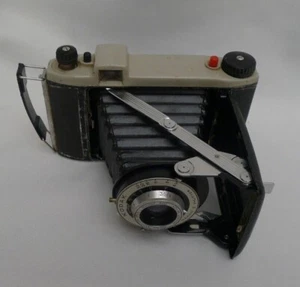 Macchina fotografica vintage Kodak Junior 2 - fotocamera pieghevole design a soffietto - Foto 1 di 10