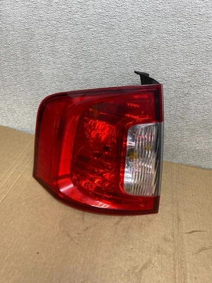 Luz trasera izquierda Ford Edge 2011 2012 2013 2014 lado izquierdo OEM V1040 DW Foto 1 de 4