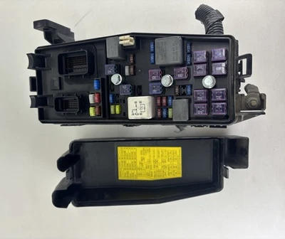 Kia Borrego 2009 caja de fusibles 91950 2J040 Foto 1 de 4