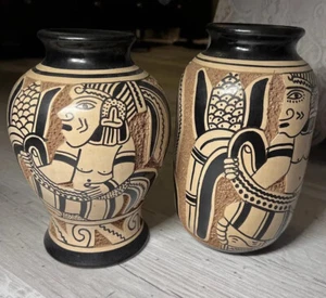 Set Of 2 VTG Mexican Mayan Pottery Vessels Vases Textured Beautiful - Picture 1 of 8