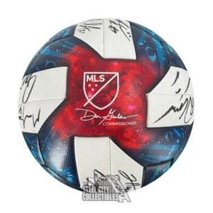 2019 FC Dallas Autographed Match Used Soccer Ball - BAS/Fanatics LOA (23 Sigs) - Picture 1 of 6